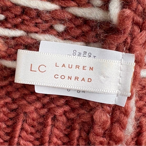 LC Lauren Conrad Birdseye Knit Cowl Scarf In Withered Rose O/S - Picture 2 of 9